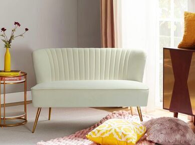 Love Seat 
