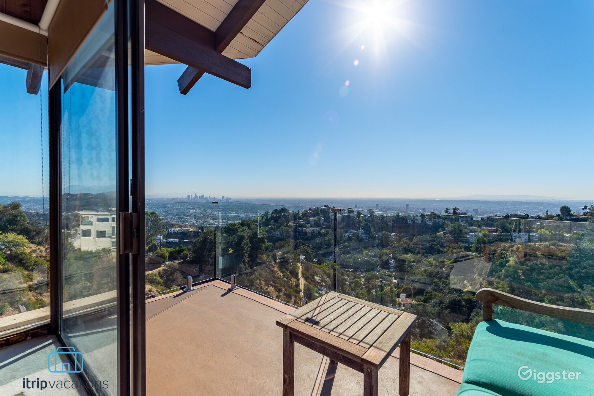 Laurel Canyon Lodge Rent this location on Giggster