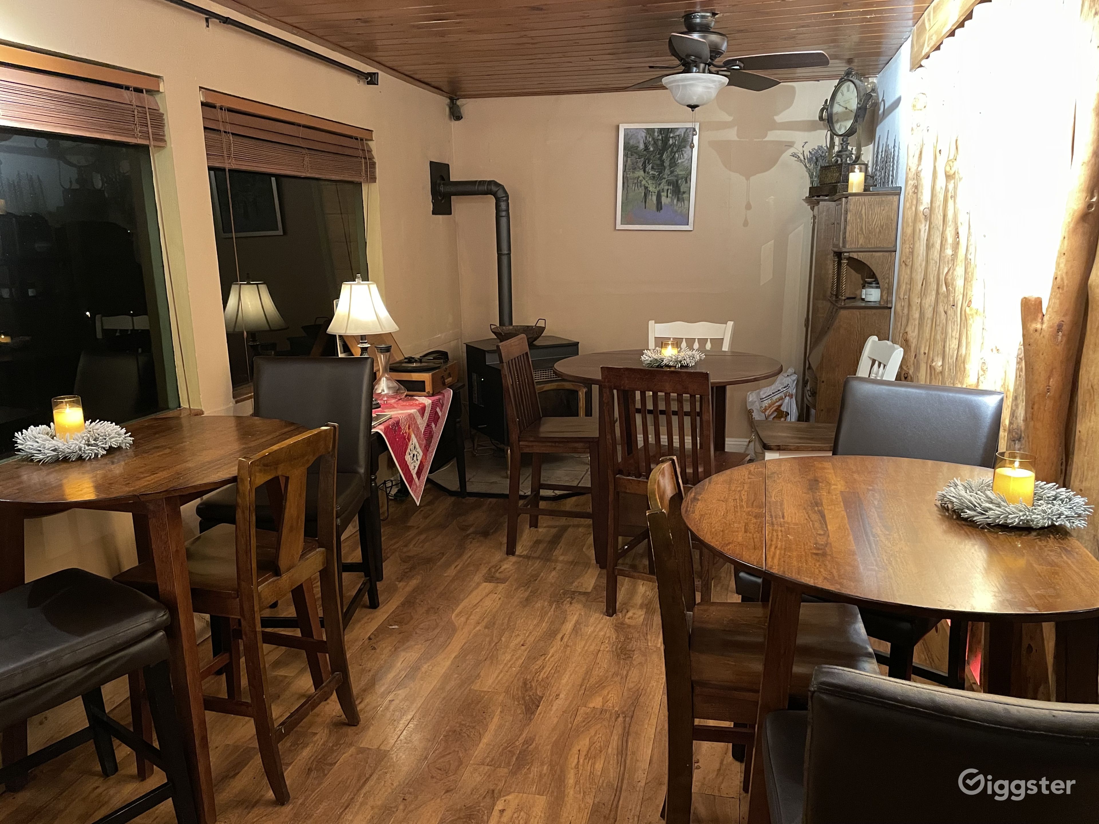 Cabin Restaurant Rent this location on Giggster