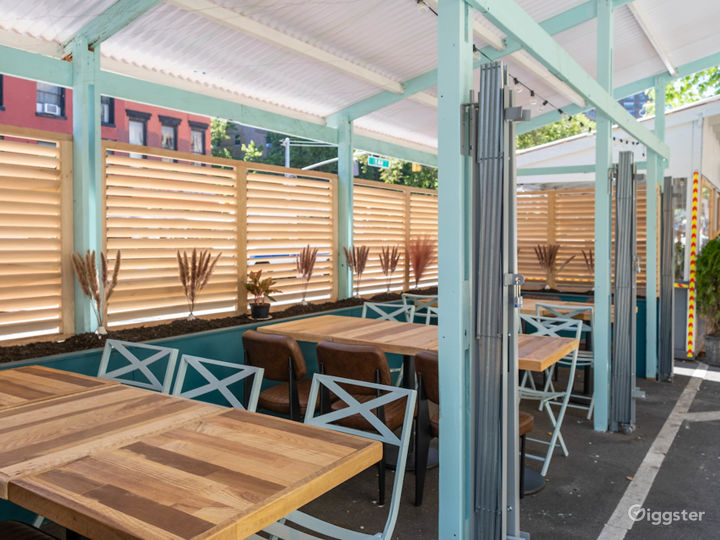 Blue Pastel Restaurant with floral design in New York Rent this