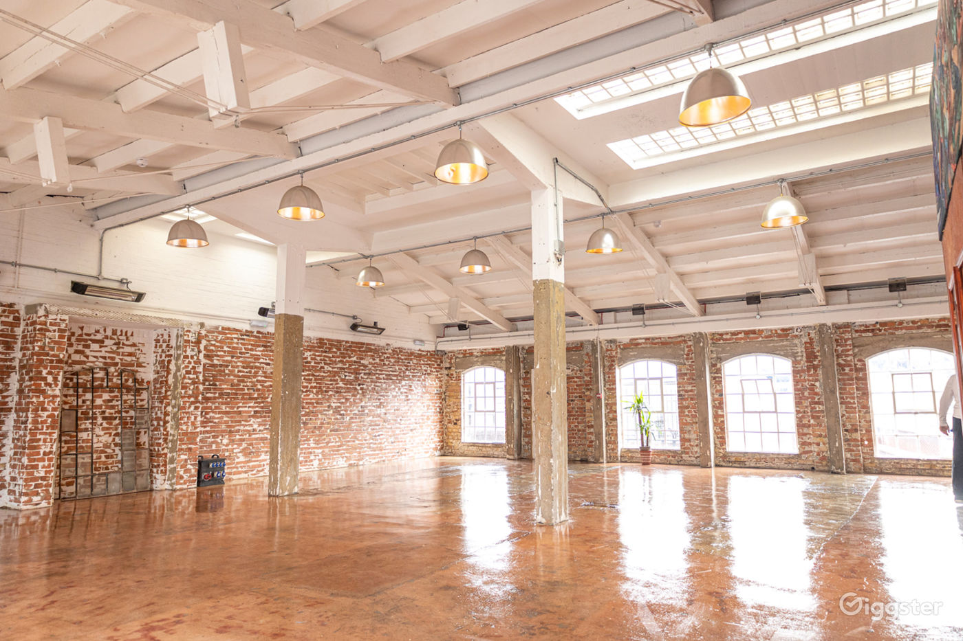 Historic Warehouse in Hackney Wick Rent this location on Giggster