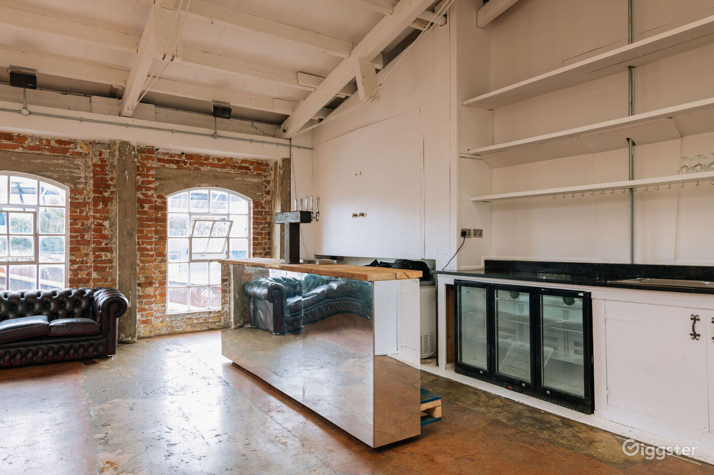 Historic Warehouse in Hackney Wick Rent this location on Giggster