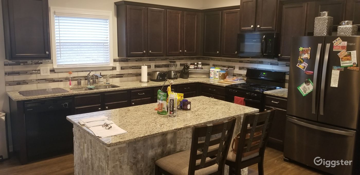 3 Story House in Hiram Rent this location on Giggster