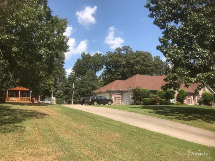 Red Oak Estates; Genesis In The Country! Rent this location on Giggster