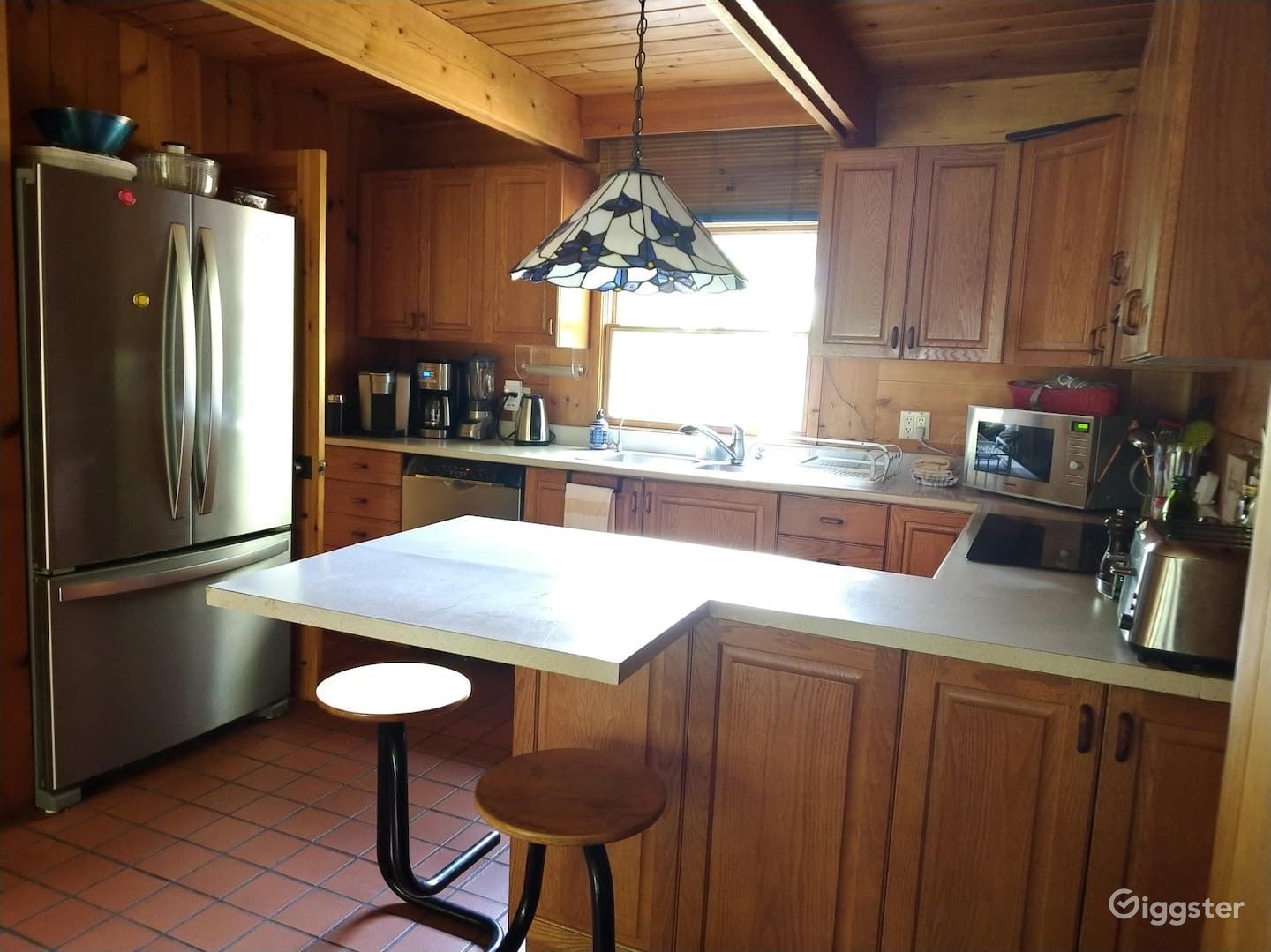 Chalet Montreal, lake of 2 mountains Rent this location