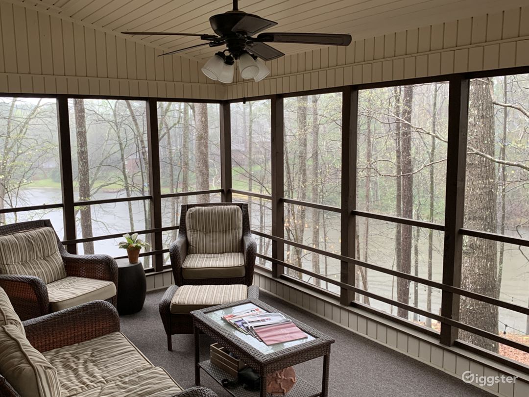 Lake house on cul-de-sac - fabulous views Atlanta Rental