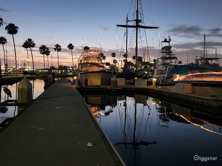 Long Beach Shoreline Purple Haze Boat Rent this location on Giggster