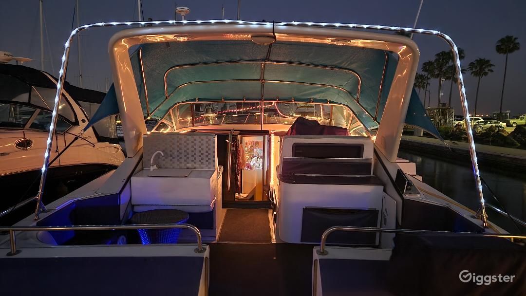 Long Beach Shoreline Purple Haze Boat Rent this location on Giggster