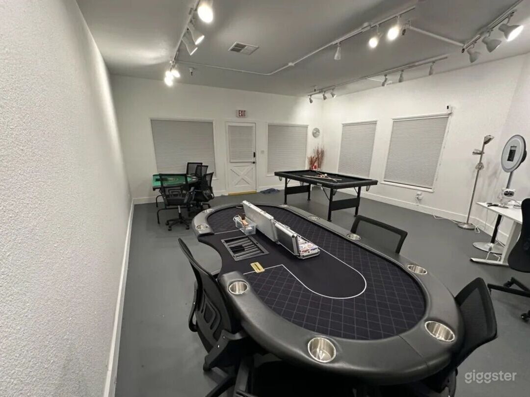 Man cave Studio