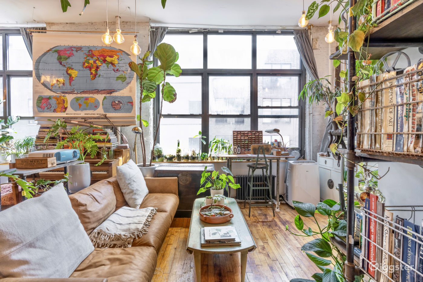 Bushwick Warehouse Loft with Huge Windows Rent this location on Giggster