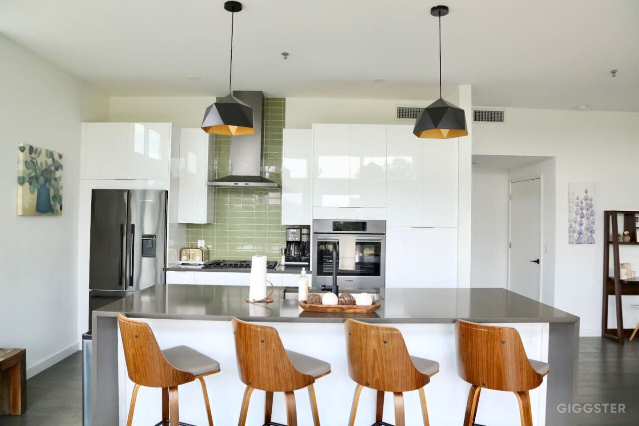 View of 22 Penthouse Design Ideas for Sleek and Urban Luxury Living