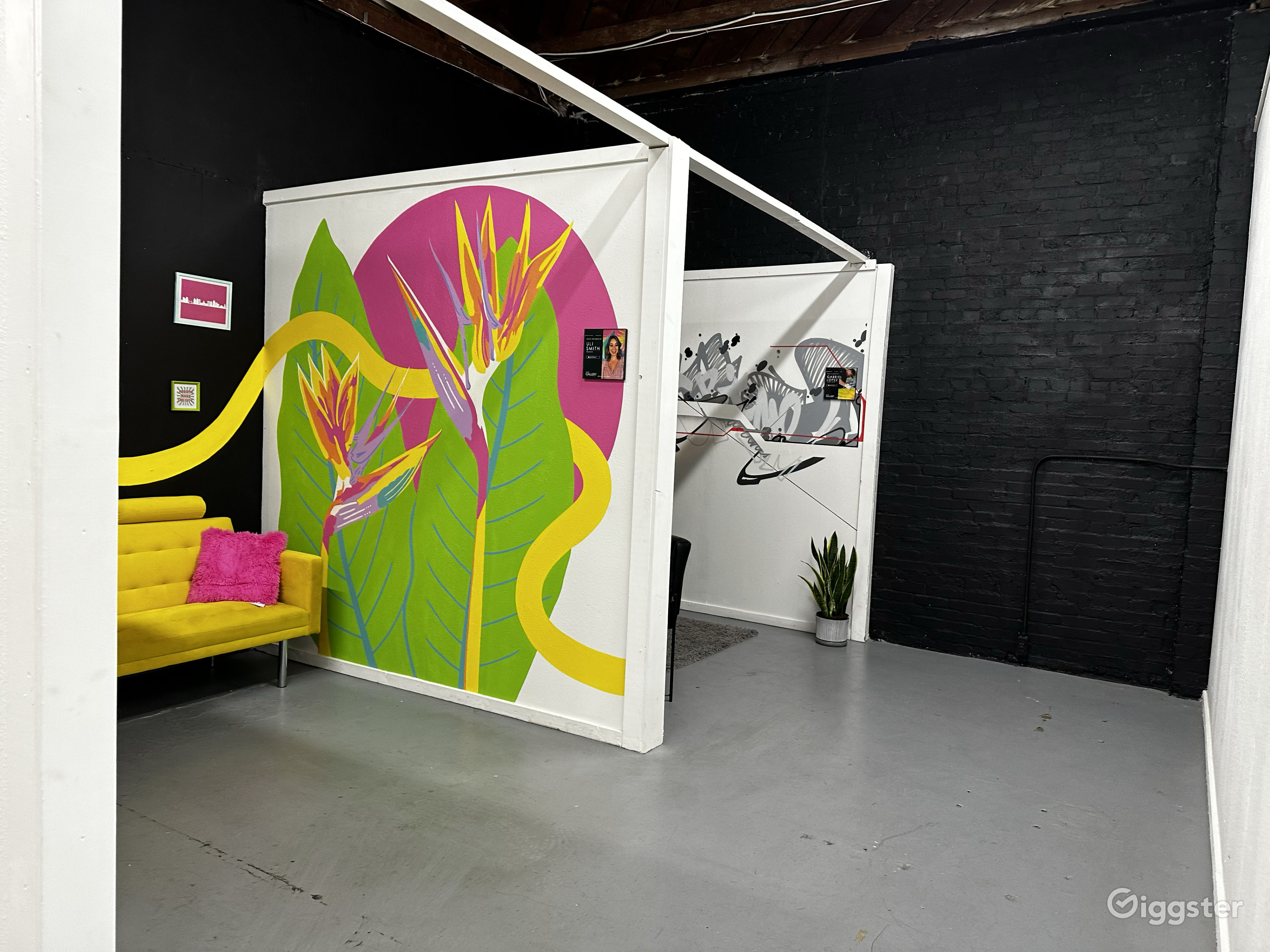 Beautiful Art Gallery Rent this location on Giggster