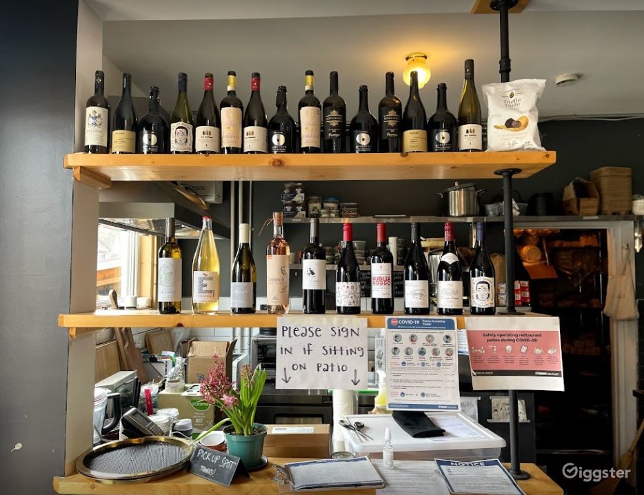Idyllic Coffee Shop and Wine Bar in Ossington, Toronto Rent this