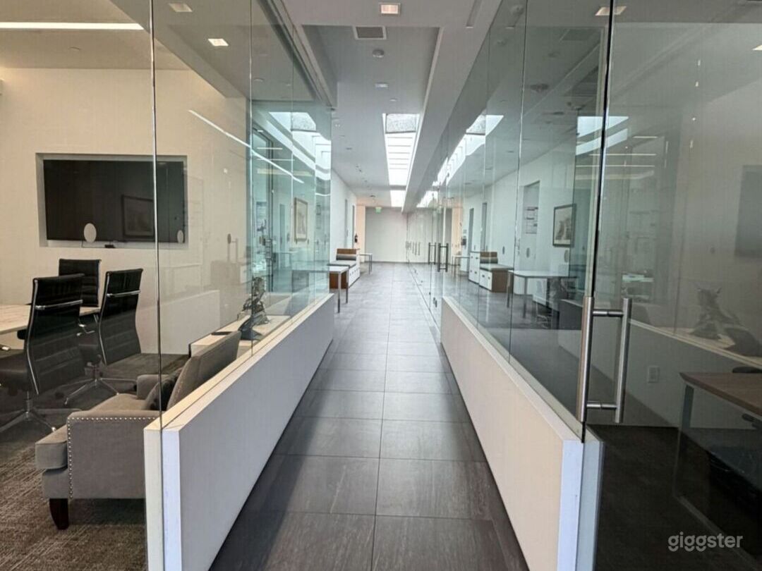 Modern Office Space | Rent this location on Giggster - Modern Office Space Rental Options