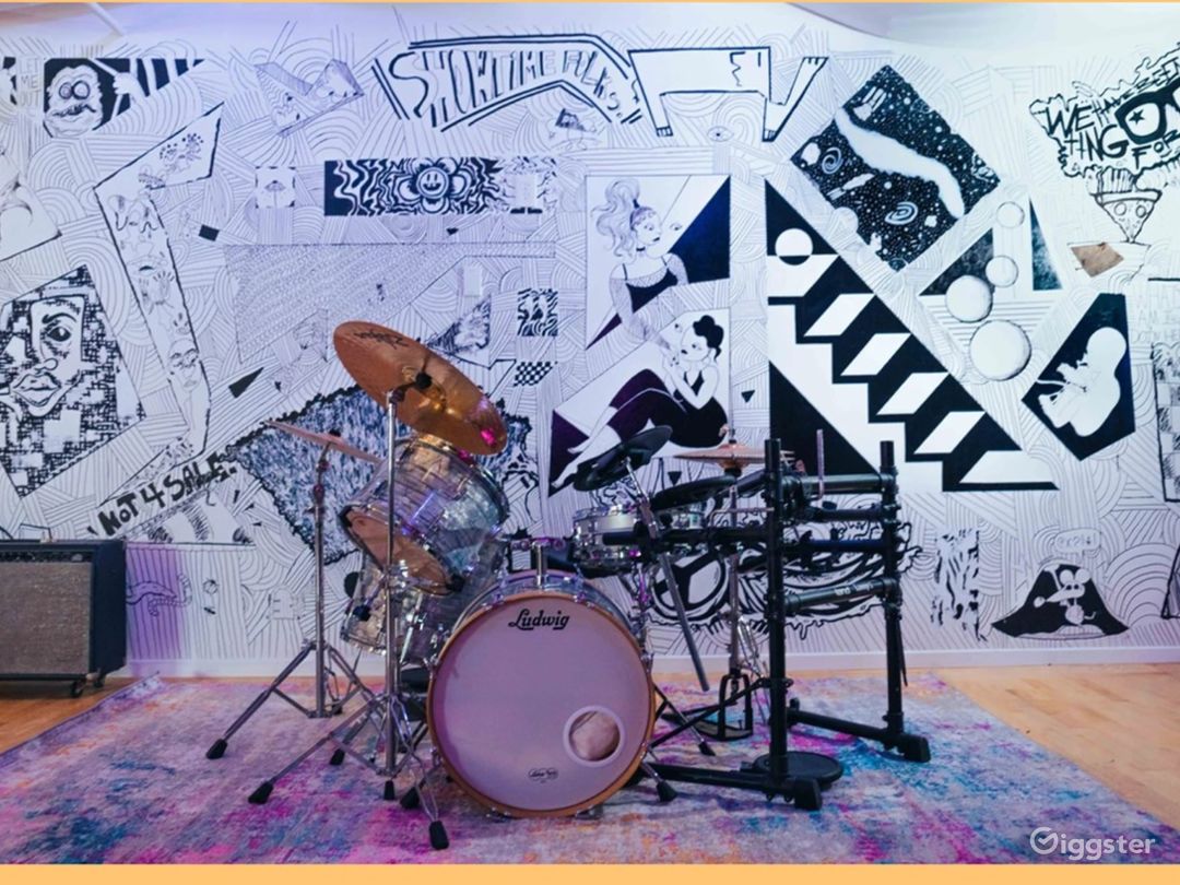 Complete Set Up Master Room For Music In Long Beach Photo 4