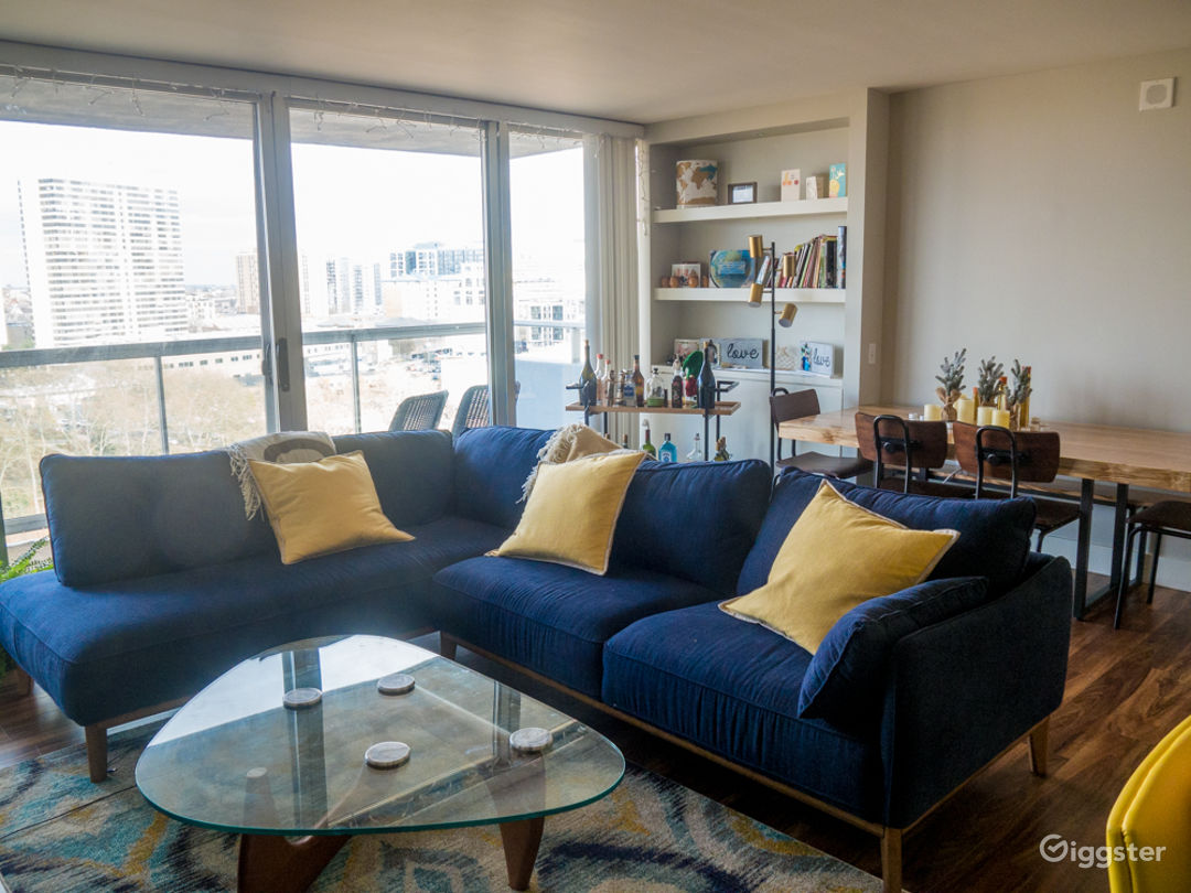 Gorgeous Penthouse Apartment With Amazing Kitchen Rent This