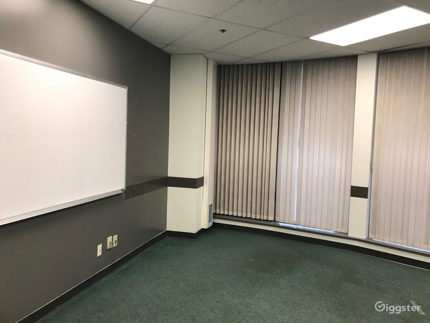 Yaletown Ground Floor Large Office Space Rent this location on Giggster