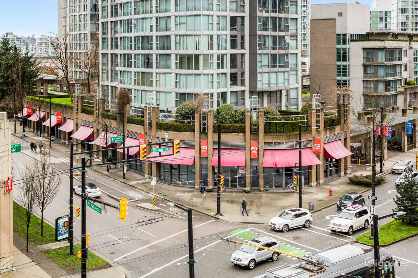 Yaletown Ground Floor Large Office Space Rent this location on Giggster