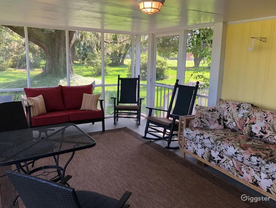 Big Bright House in Wadmalaw Island Rent this location on Giggster