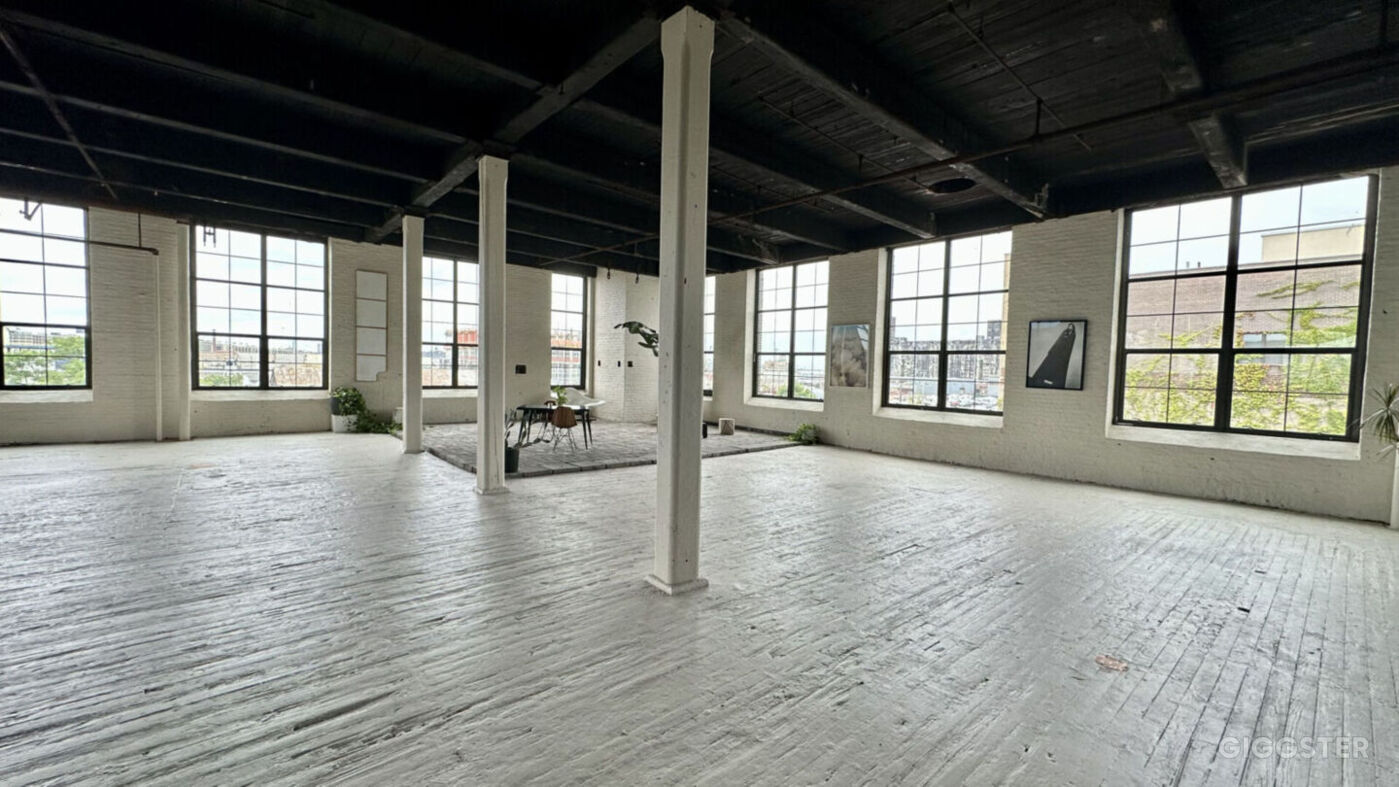 Sunlit Waterfront Red Hook Loft, 8,000 sq ft Rent this location on