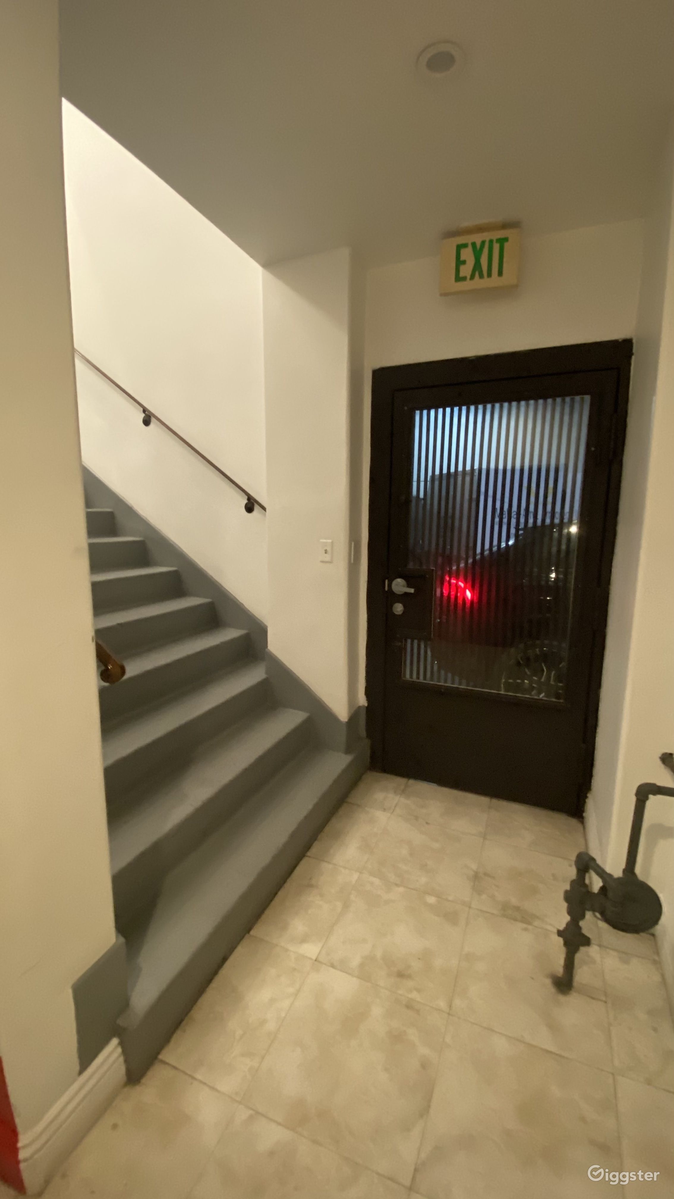Downtown Los Angeles Back Entrance Rent this location