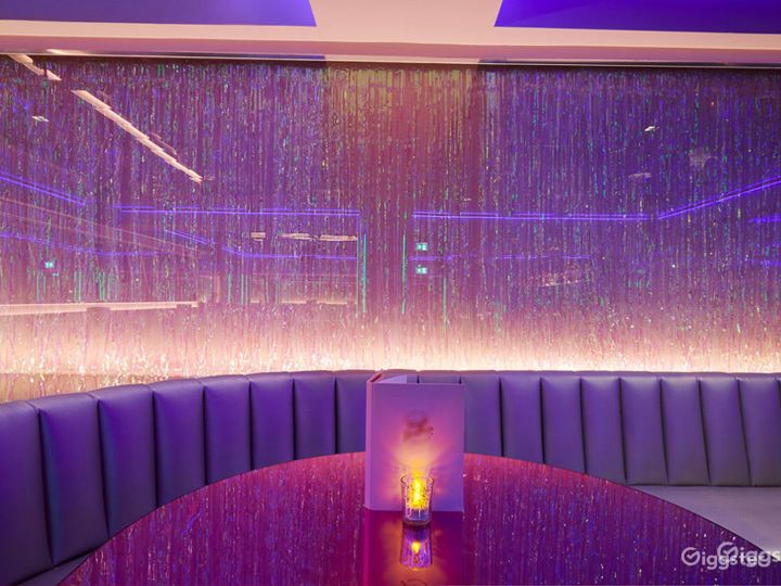 Sassiest Cocktail Bar in Waterloo Rent this location on Giggster