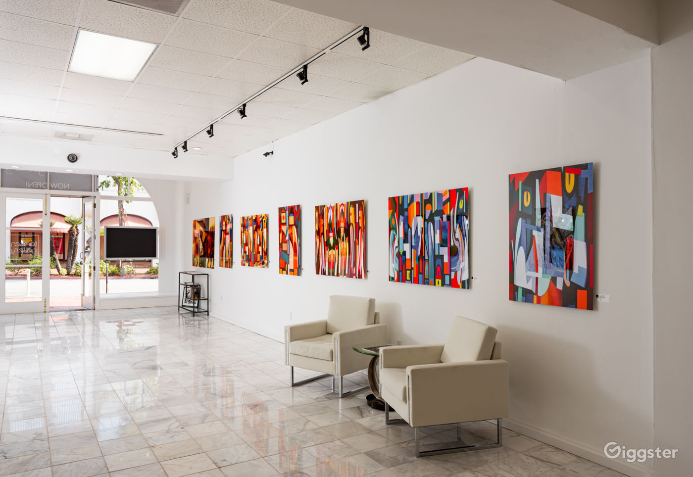 Downtown Modern Art Gallery Rent this location on Giggster