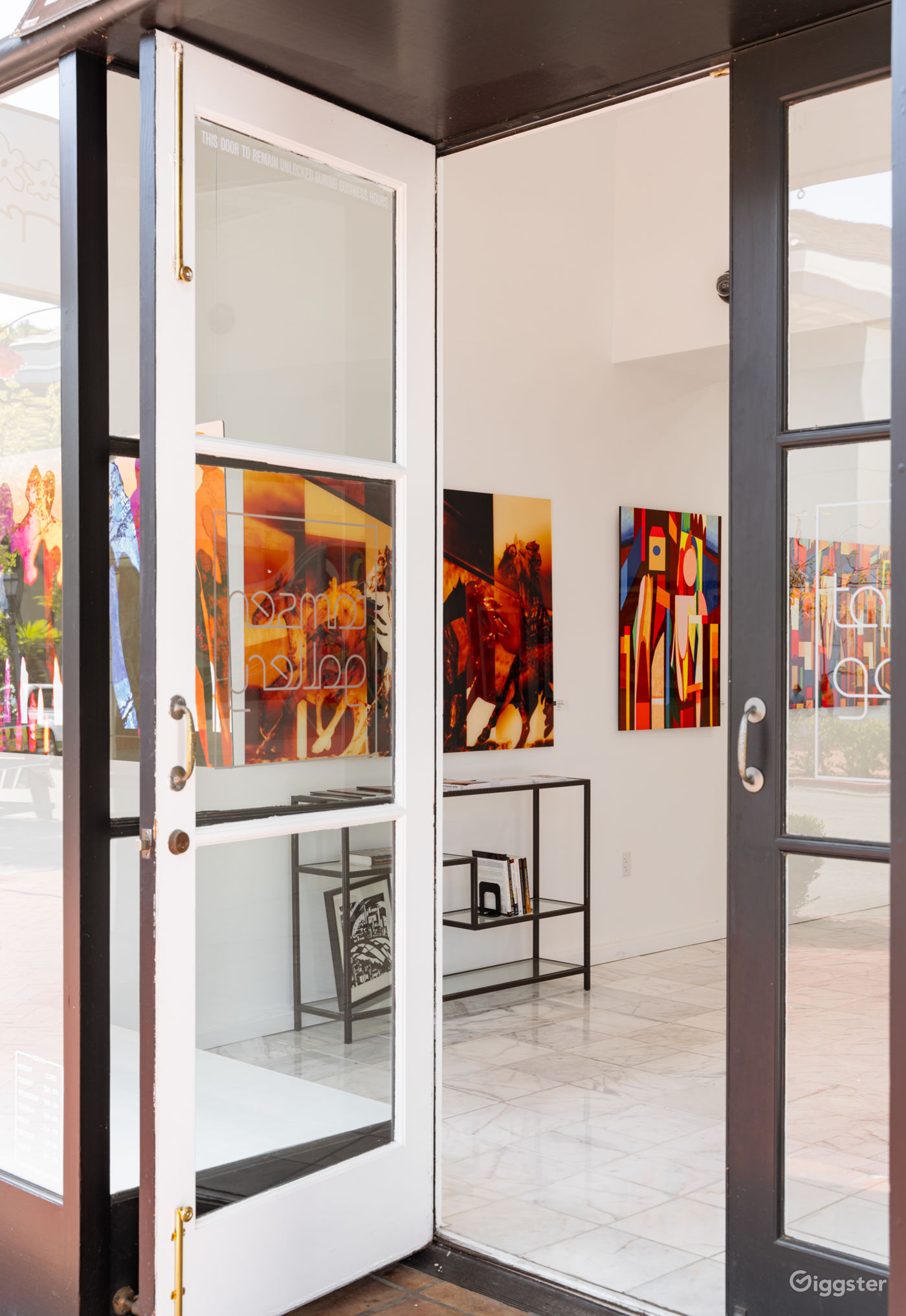 Downtown Modern Art Gallery Rent this location on Giggster