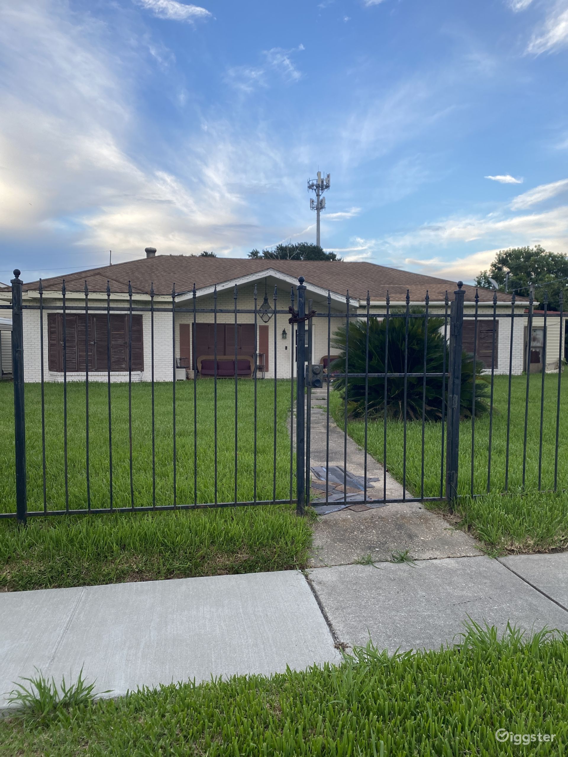 Lewis home off the levy Rent this location on Giggster