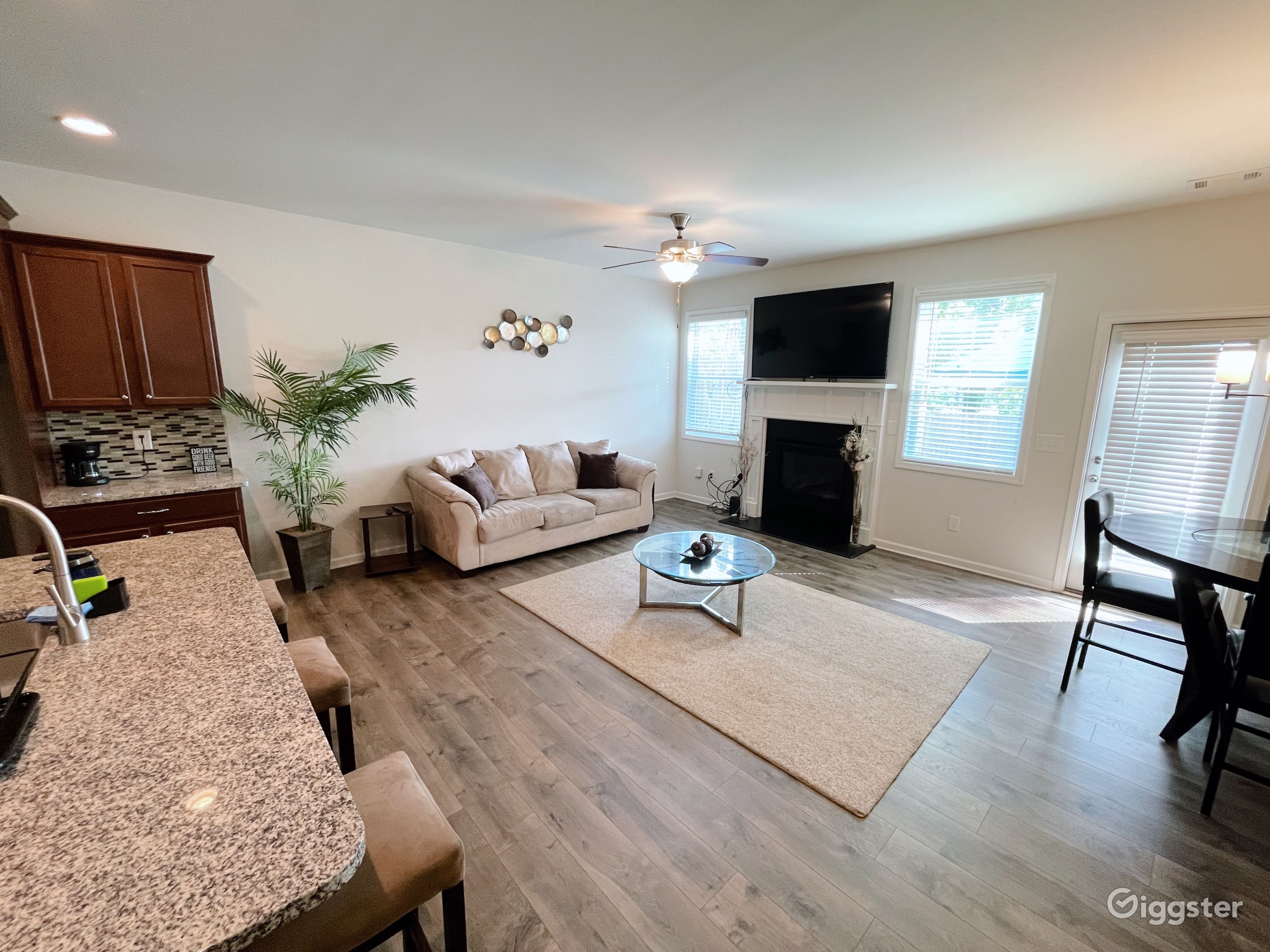 Modern luxury townhouse near Six Flags|ATL|Braves | Rent this location