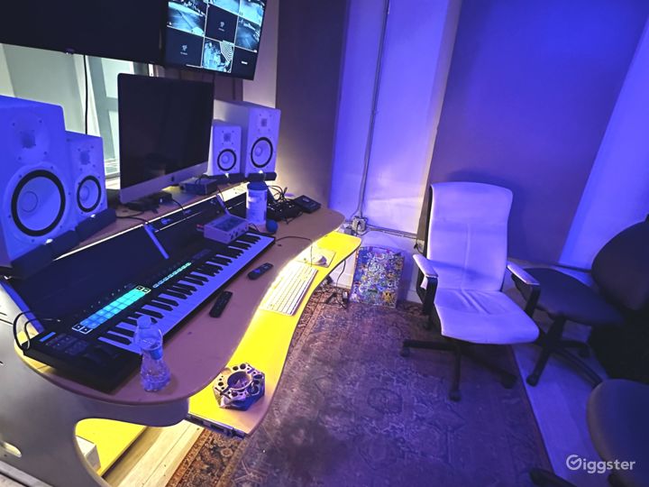 Oak Park Recording Studio Rent this location on Giggster