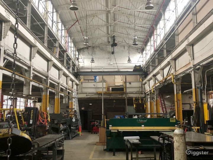 Huge industrial machine shop Rent this location on Giggster