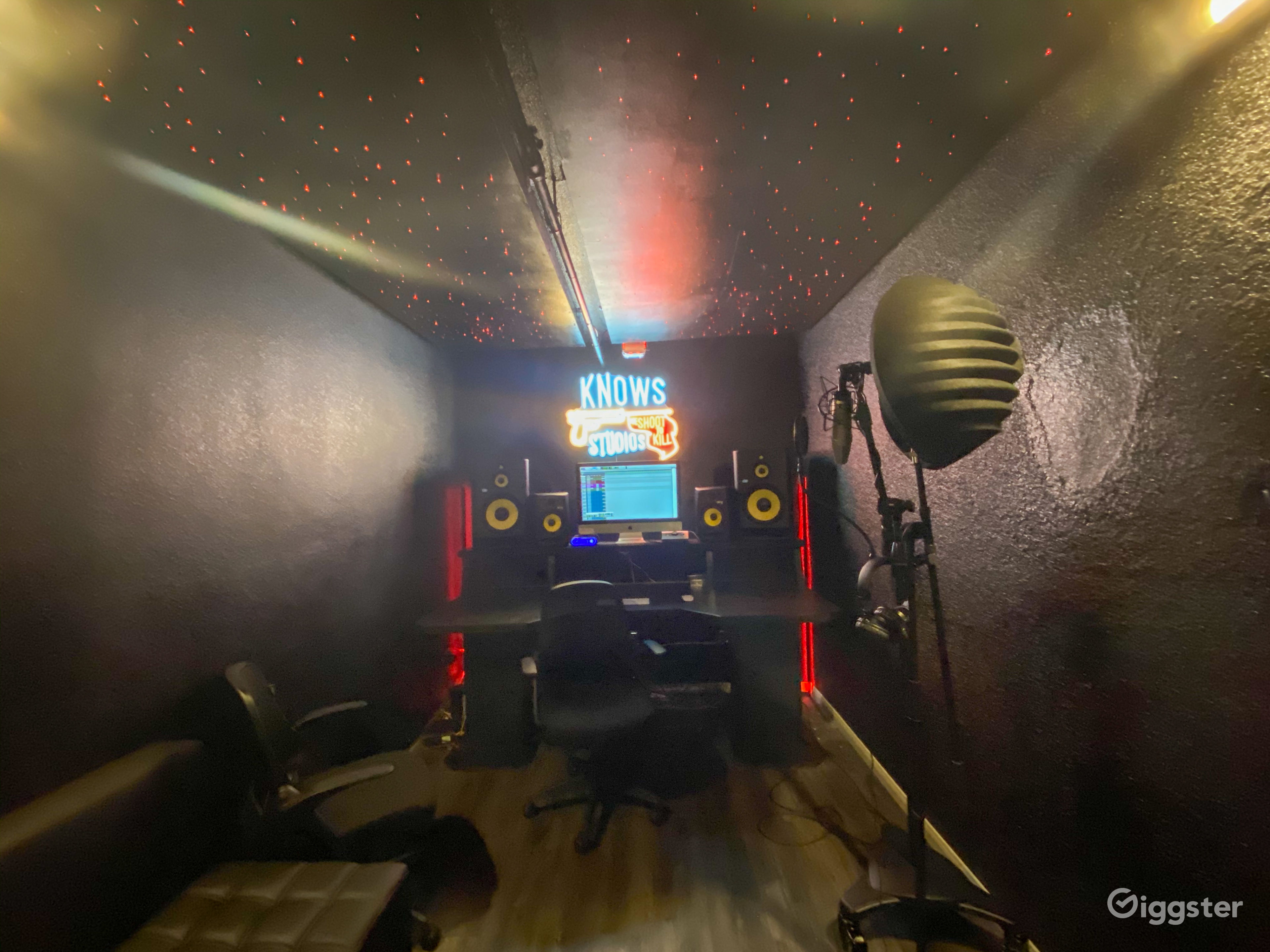 North Hollywood Recording Studio/Editing Suite Rent this location on