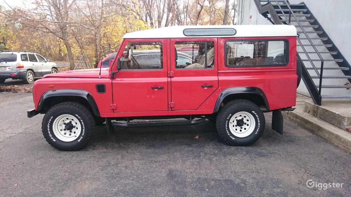 Land Rover Defender 110 >> Rent 1989 Land Rover Defender 110 Classic Car Truck Transportation Land Rover Defender 110 >> Rent 1989 Land Rover Defender 110 Classic Car Truck Transportation