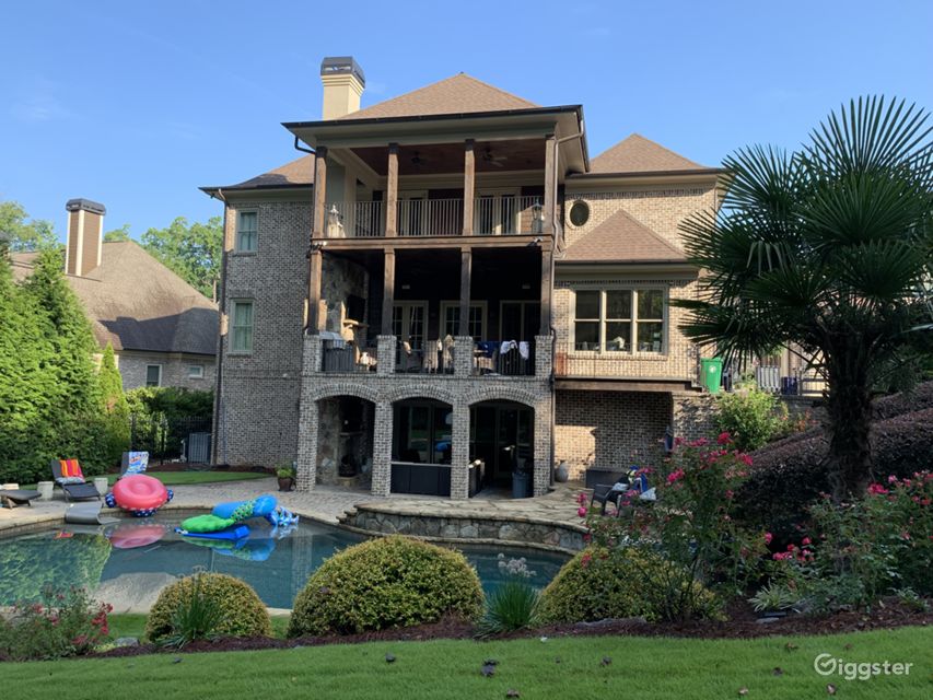 Albright House Rent this location on Giggster