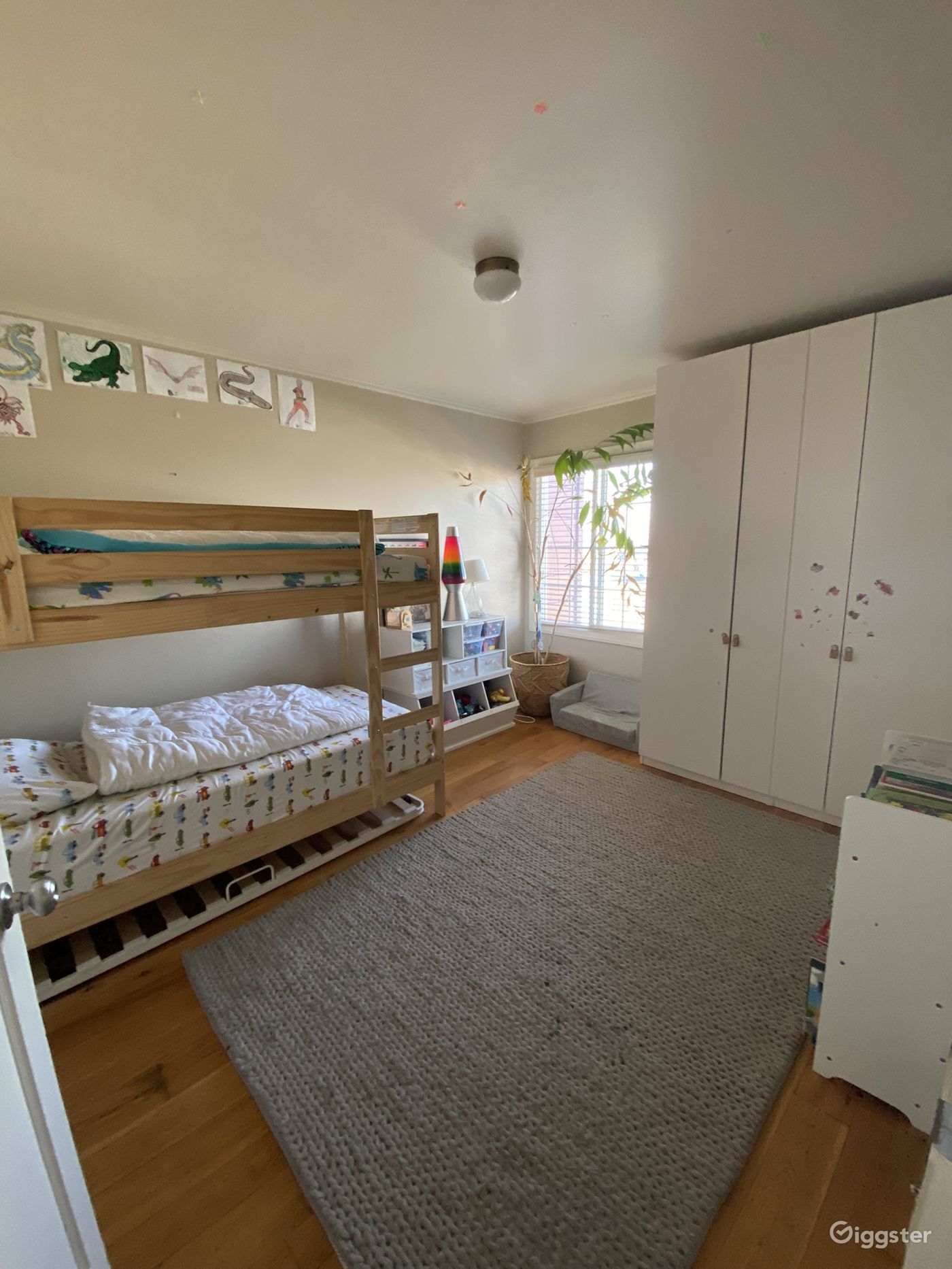 Outer Sunset/ San Francisco Rent this location on Giggster