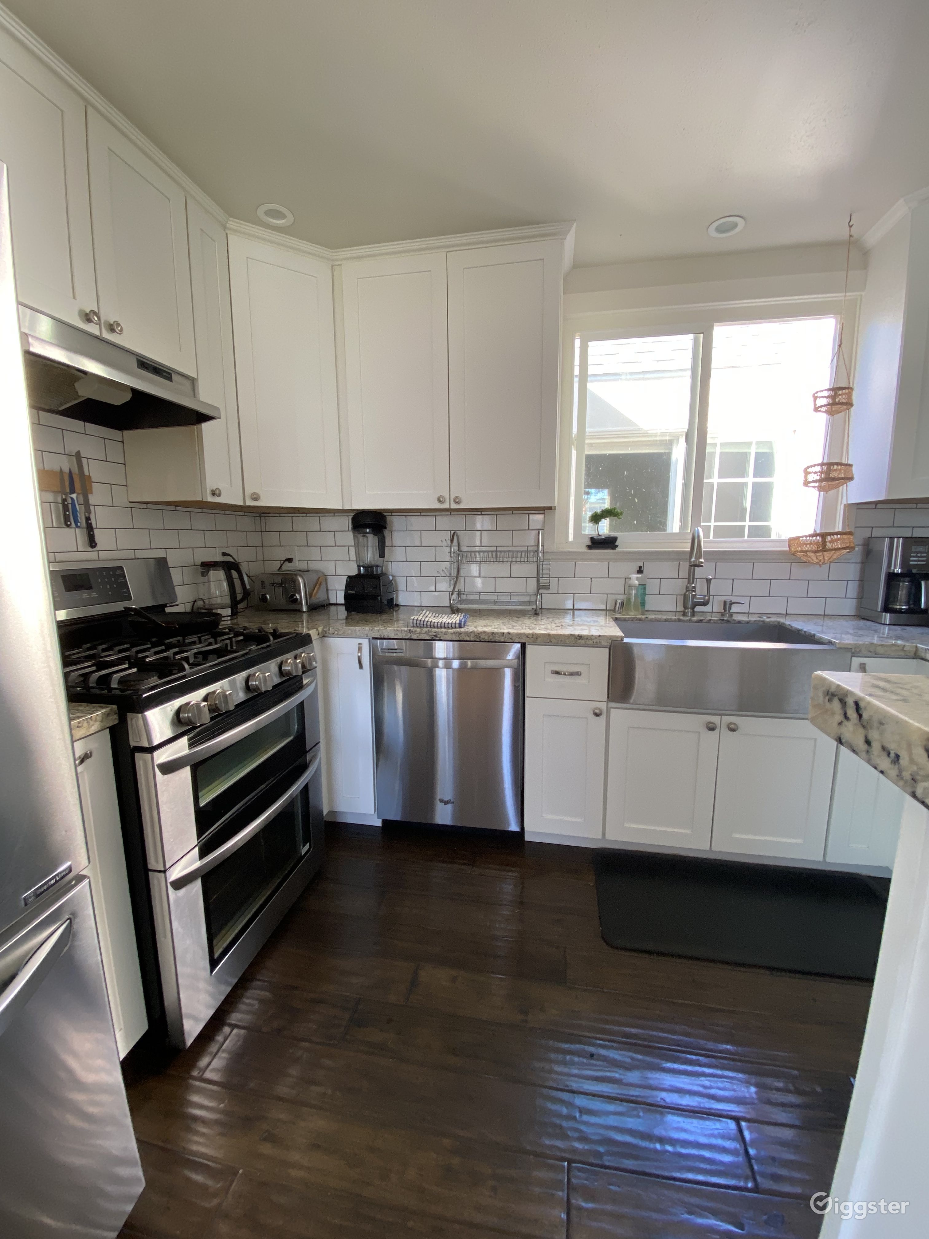 Outer Sunset/ San Francisco Rent this location on Giggster