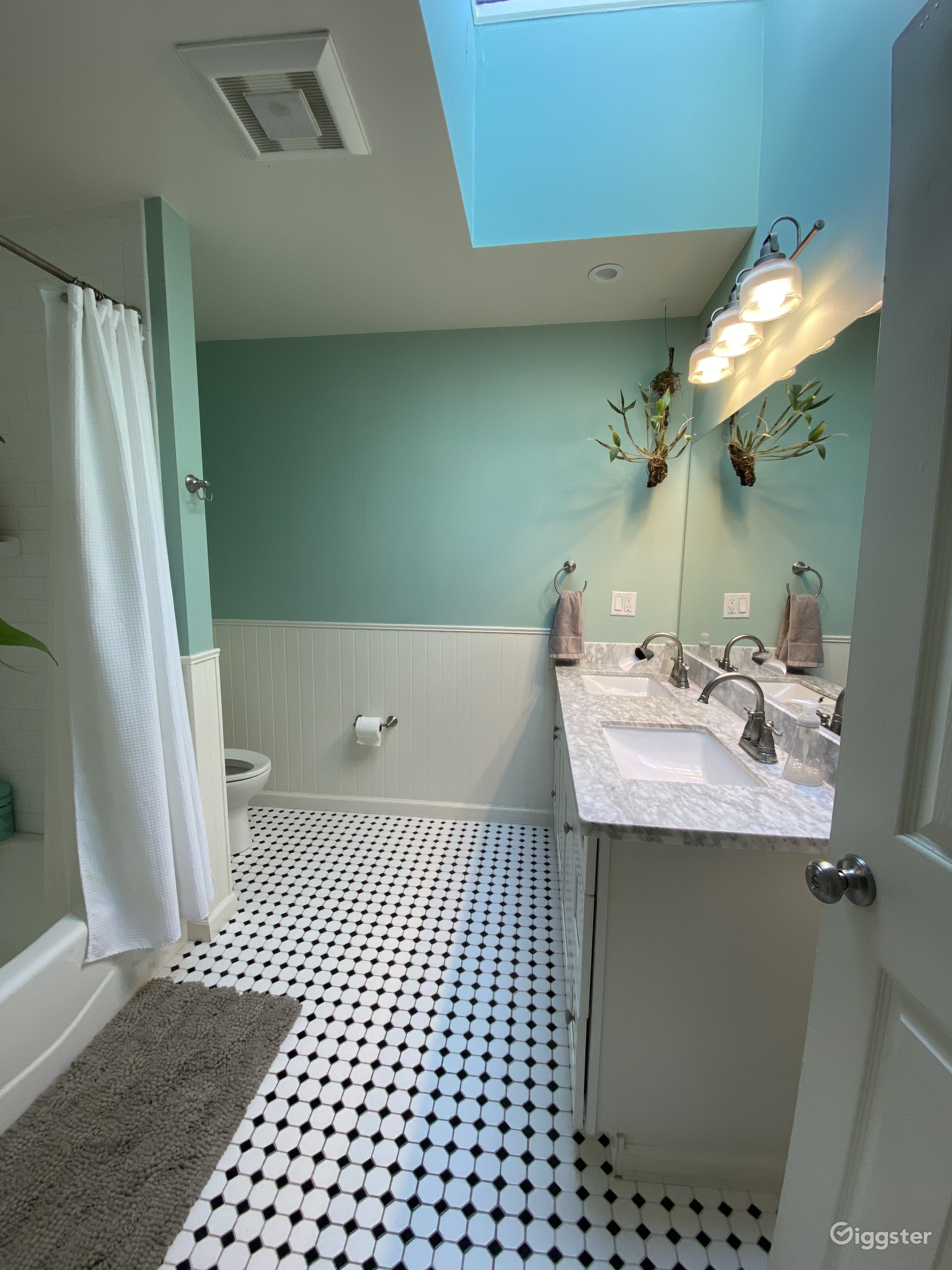 Outer Sunset/ San Francisco Rent this location on Giggster