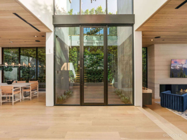 Modern, ResortStyle Home in West Hollywood Rent this location on