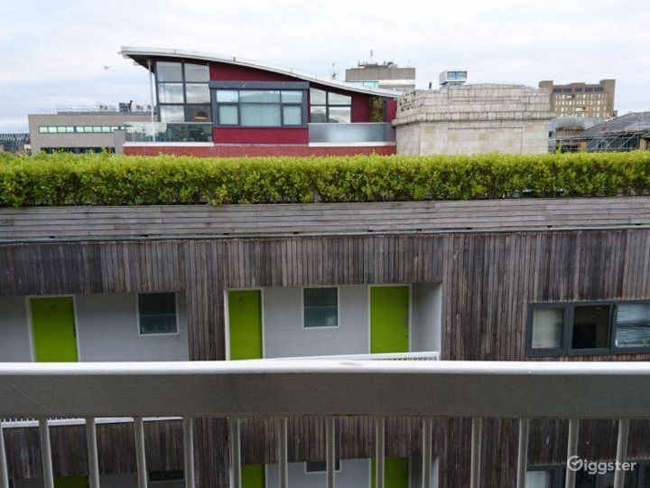 Chic Balcony Apartment in Liverpool Rent this location on Giggster