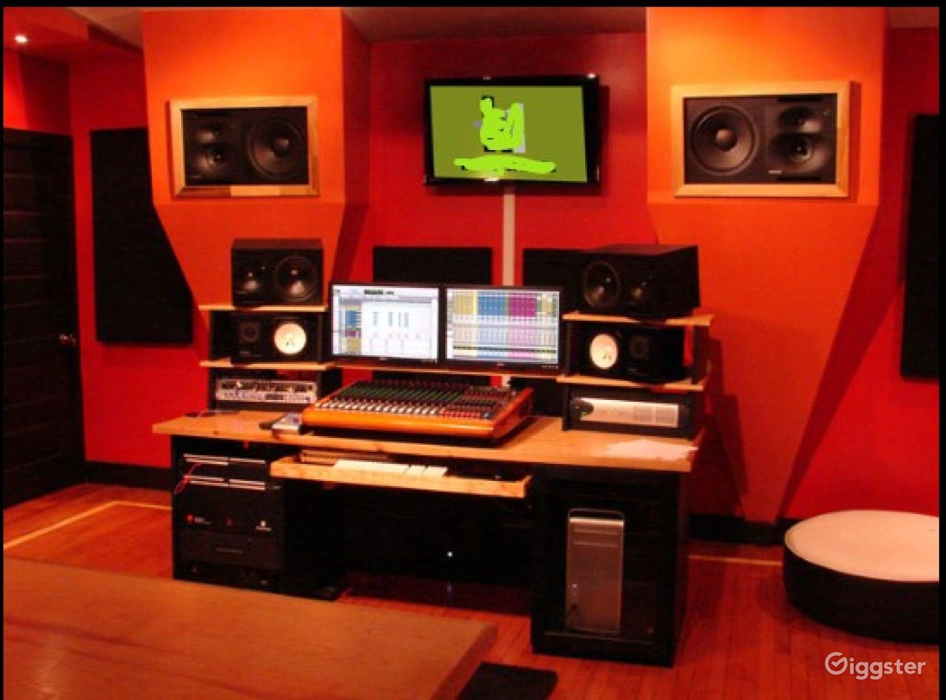 Premier Recording Studio In Louisville KY. Rent this location on Giggster