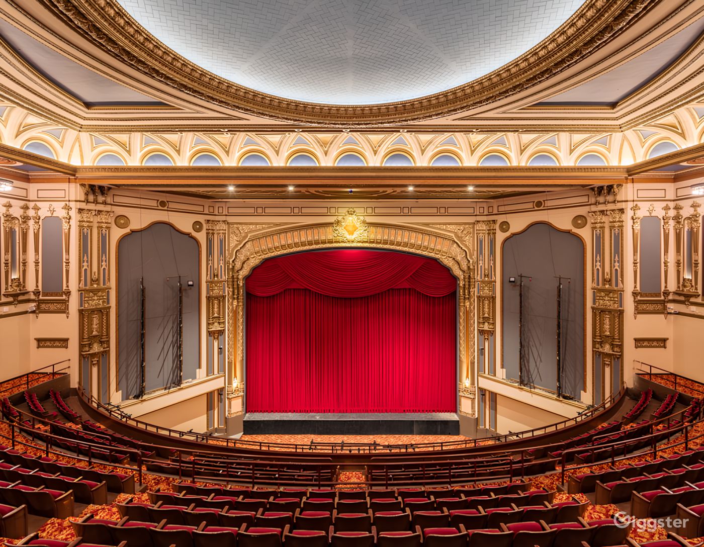 Golden Gate Theatre Rent this location on Giggster