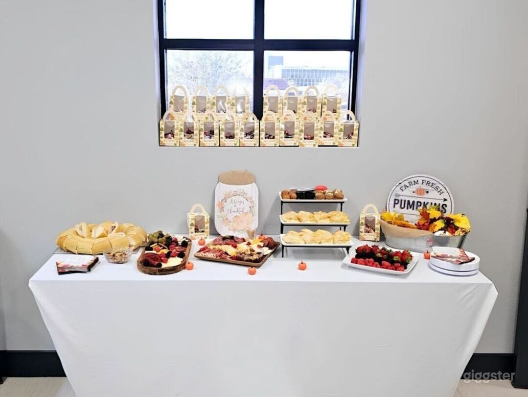 Premium Modern Event  Space Photo 4