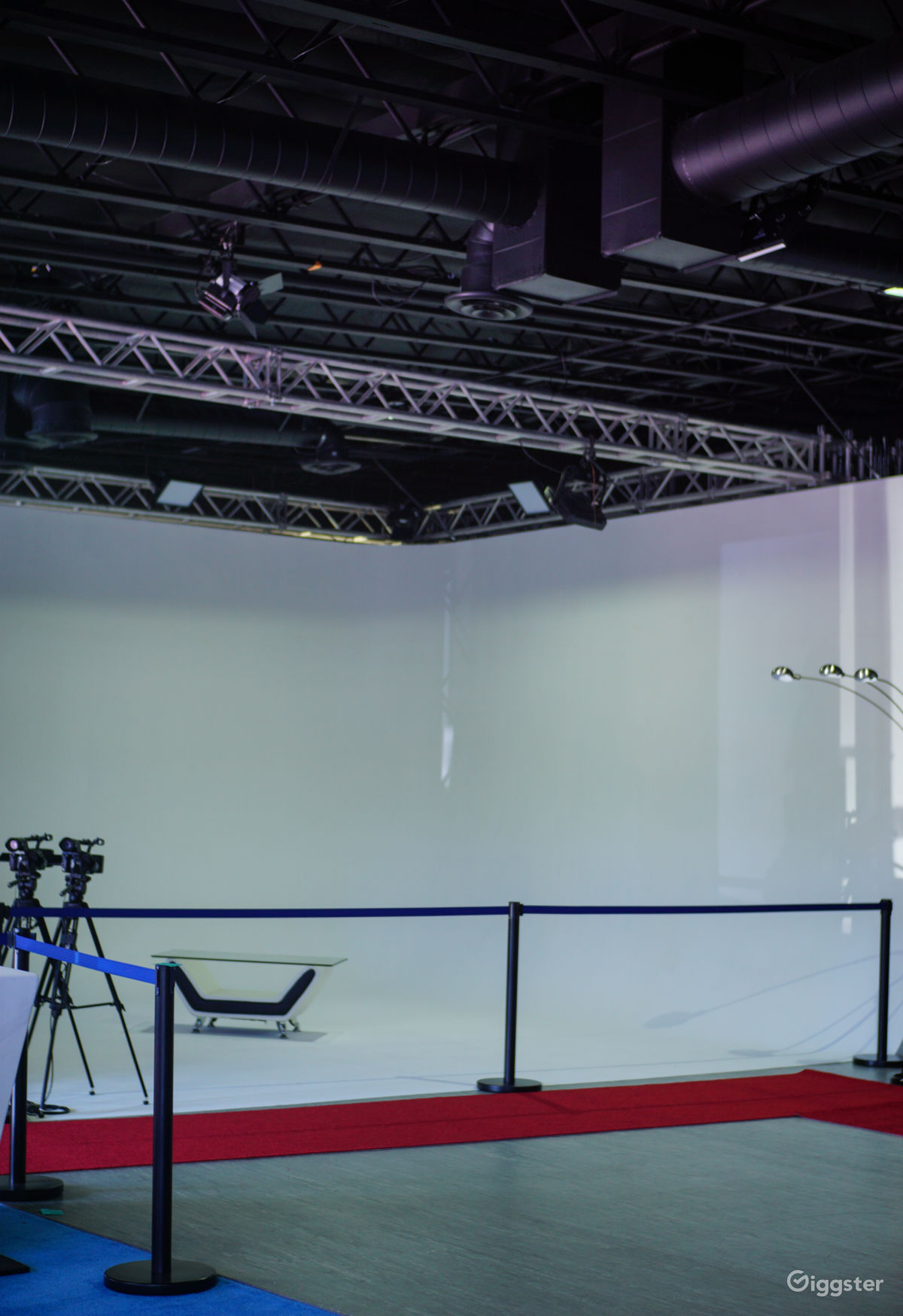 Stage 1 Marley Dance Floor Rent this location on Giggster