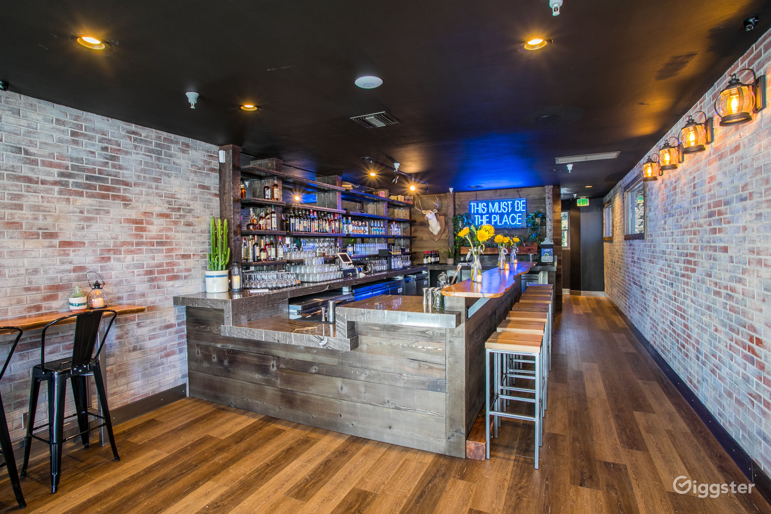 Speakeasy CraftCocktail Bar (2 floors) Rent this location on Giggster