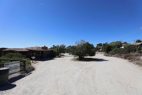 Vasquez Rocks Photo 153