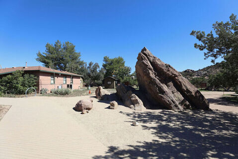 Vasquez Rocks Photo 158