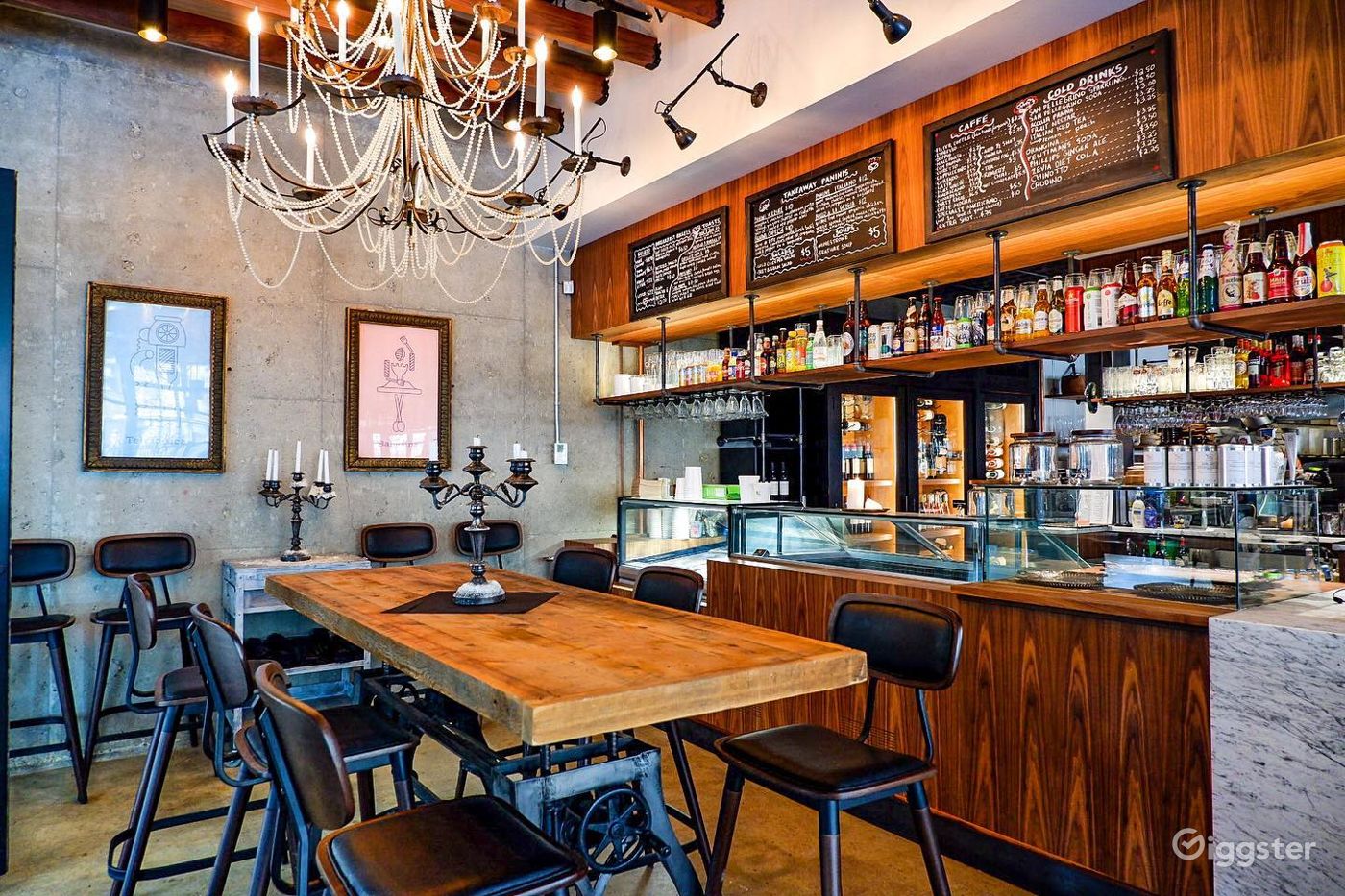 Upscale Italian Restaurant in Edmonton Rent this location on Giggster