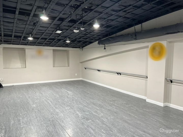 Dance Room 2 with Single Ballet Barre Photo 3