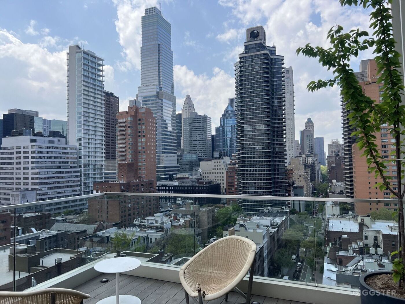 Upper East Side Rooftop Rent this location on Giggster
